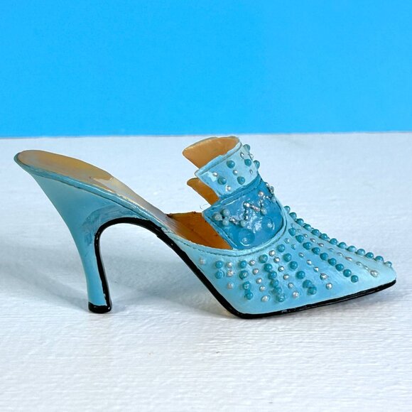 RARE Vintage 80's Beautifully Detailed High Heel Shoe Resin Figure Figurine - Picture 3 of 6